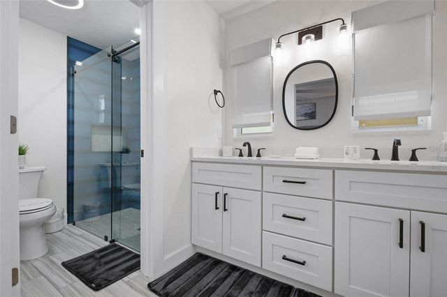 3915 COCONUT TERRACE, Bradenton, FL 34210