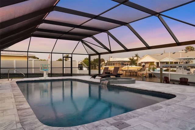 3915 COCONUT TERRACE, Bradenton, FL 34210