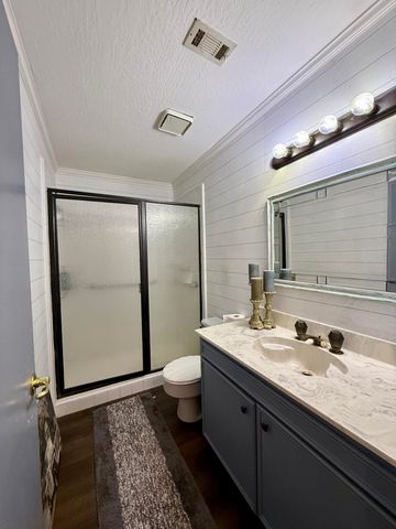 405 Lillis Rd., Columbia, MS 39429