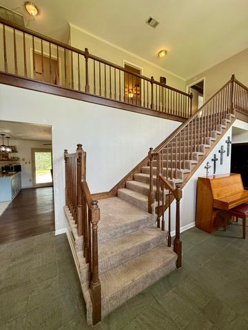 405 Lillis Rd., Columbia, MS 39429