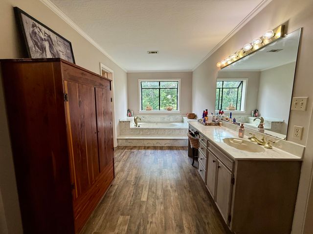 405 Lillis Rd., Columbia, MS 39429