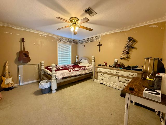 405 Lillis Rd., Columbia, MS 39429