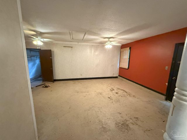 6536 Colonade Cir, Pensacola, FL 32506
