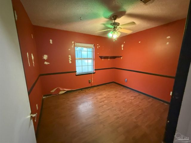 6536 Colonade Cir, Pensacola, FL 32506