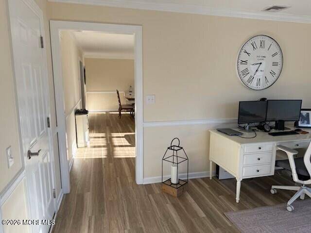 16 Banning Court, Toms River, NJ 08757