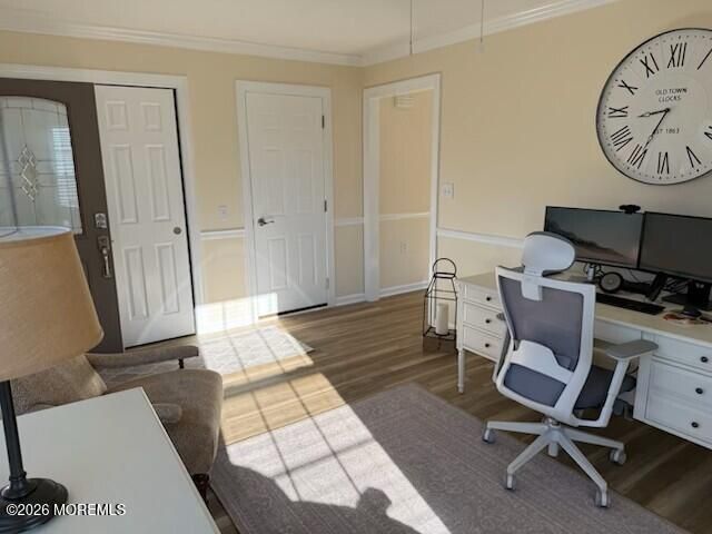 16 Banning Court, Toms River, NJ 08757