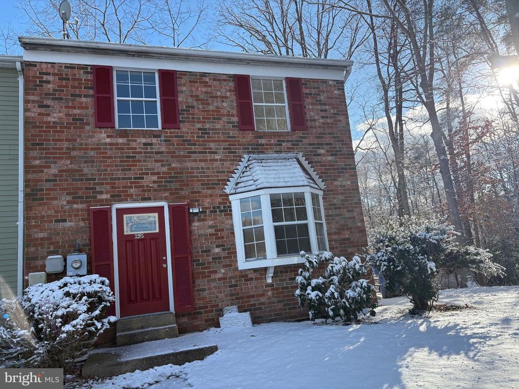 3285 RYON CT, Waldorf, MD 20601