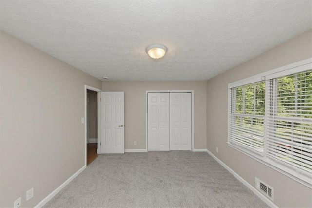 737 Mountainbrooke Circle, Stone Mountain, GA 30087