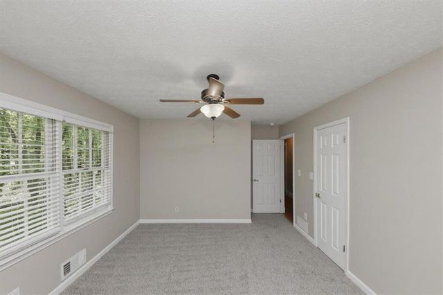 737 Mountainbrooke Circle, Stone Mountain, GA 30087