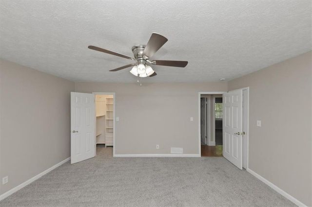 737 Mountainbrooke Circle, Stone Mountain, GA 30087