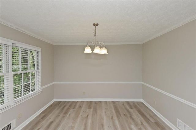 737 Mountainbrooke Circle, Stone Mountain, GA 30087