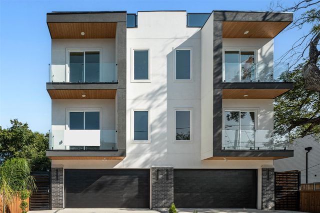 1123 Muncie, Dallas, TX 75212