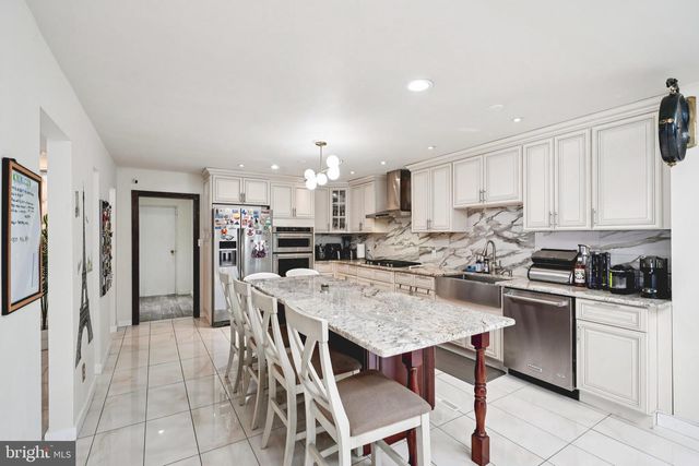 700 CAMP WOODS, Villanova, PA 19085