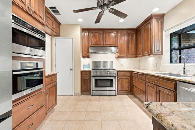 4688 N Wilson Avenue, Fresno, CA 93704