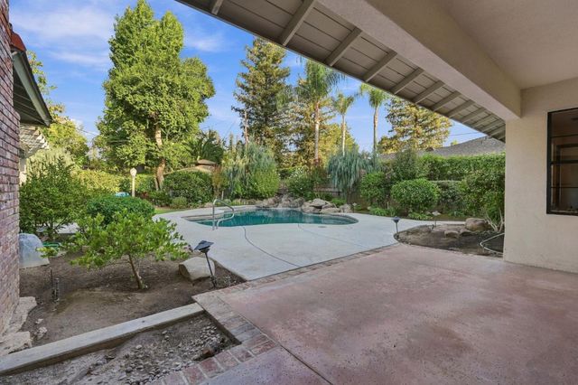 4688 N Wilson Avenue, Fresno, CA 93704