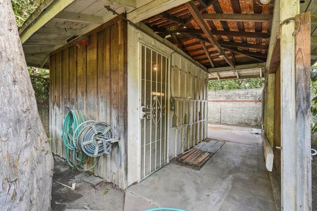 4688 N Wilson Avenue, Fresno, CA 93704