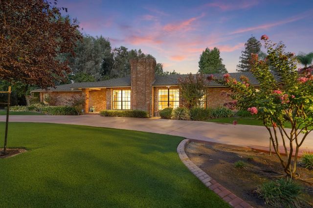 4688 N Wilson Avenue, Fresno, CA 93704
