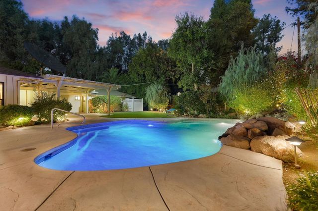 4688 N Wilson Avenue, Fresno, CA 93704