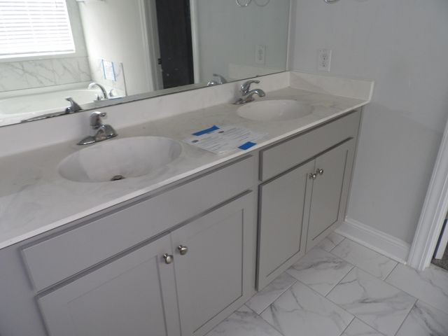 315 Coopers Hawk Drive, Summerville, SC 29483