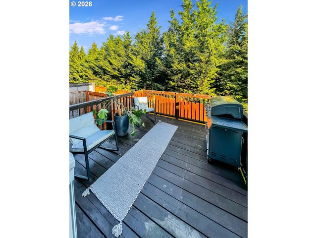 4199 Sw SANDLEWOOD Ave, Gresham, OR 97080