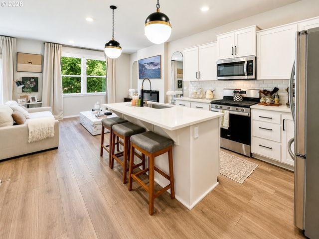 4199 Sw SANDLEWOOD Ave, Gresham, OR 97080