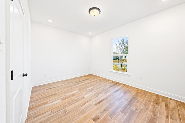 66 Splendor Run, Freeport, FL 32439