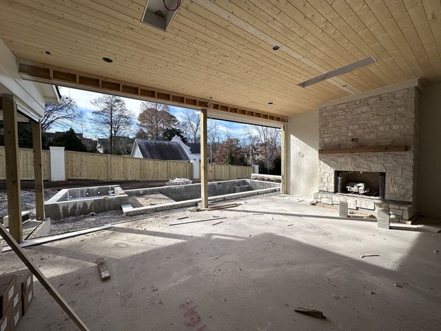 1135 Duncanwood Dr, Nashville, TN 37204