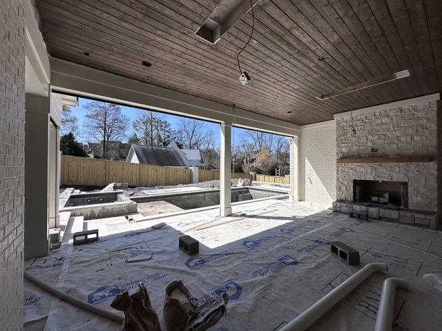 1135 Duncanwood Dr, Nashville, TN 37204