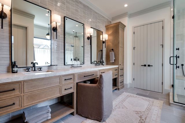 1135 Duncanwood Dr, Nashville, TN 37204