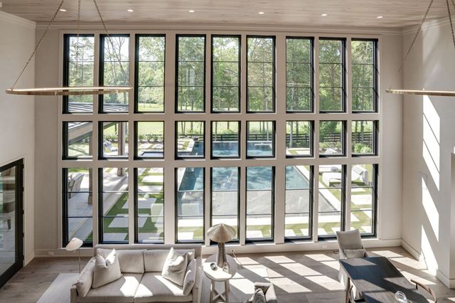 1135 Duncanwood Dr, Nashville, TN 37204