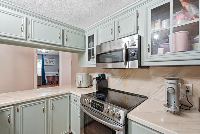 303 Spring Road, Walterboro, SC 29488