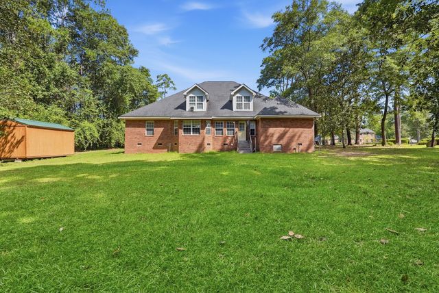 303 Spring Road, Walterboro, SC 29488