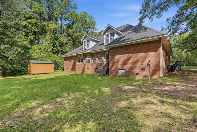 303 Spring Road, Walterboro, SC 29488