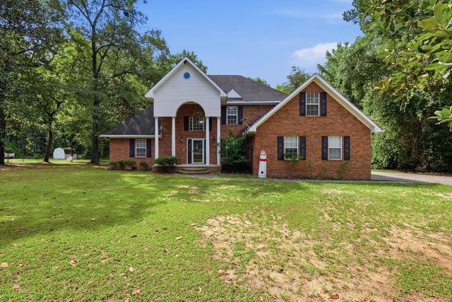 303 Spring Road, Walterboro, SC 29488