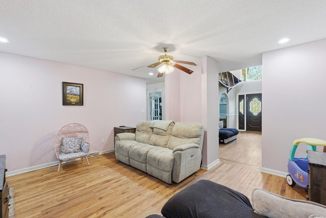 303 Spring Road, Walterboro, SC 29488