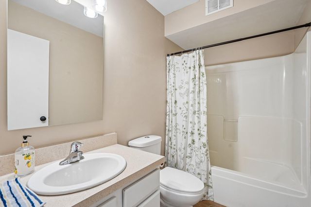 1303 Prairie Lane, Saint Croix Falls, WI 54024