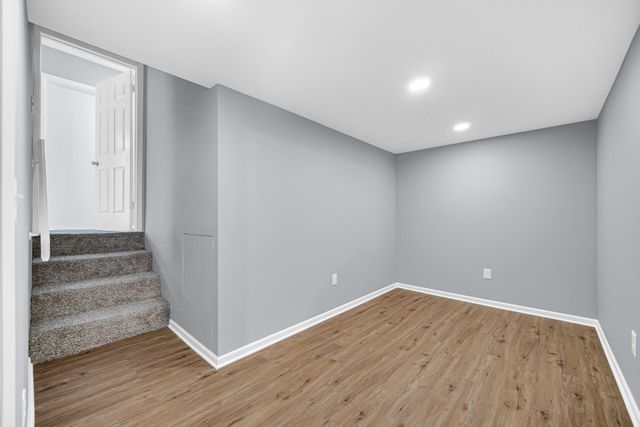 308 King Henry Drive, Schererville, IN 46375