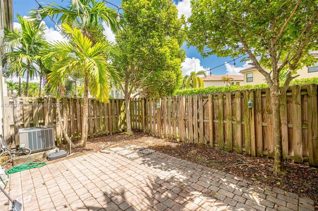 8815 NW 116th Court, Doral, FL 33178