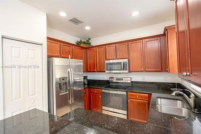8815 NW 116th Court, Doral, FL 33178