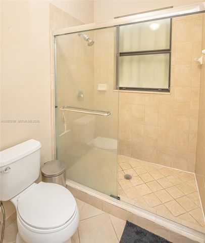 8815 NW 116th Court, Doral, FL 33178