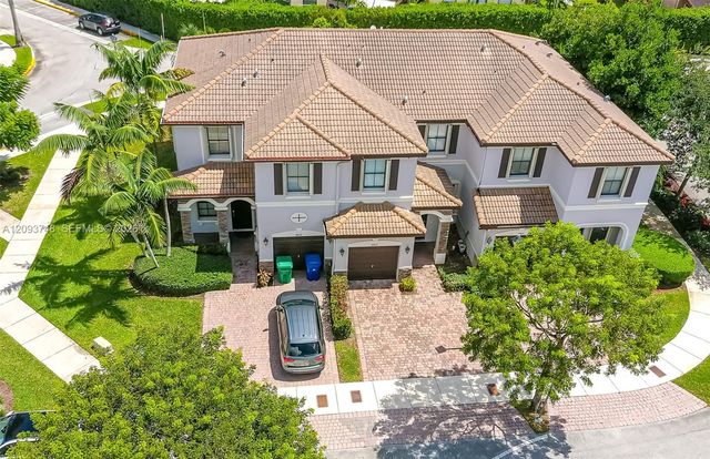 8815 NW 116th Court, Doral, FL 33178