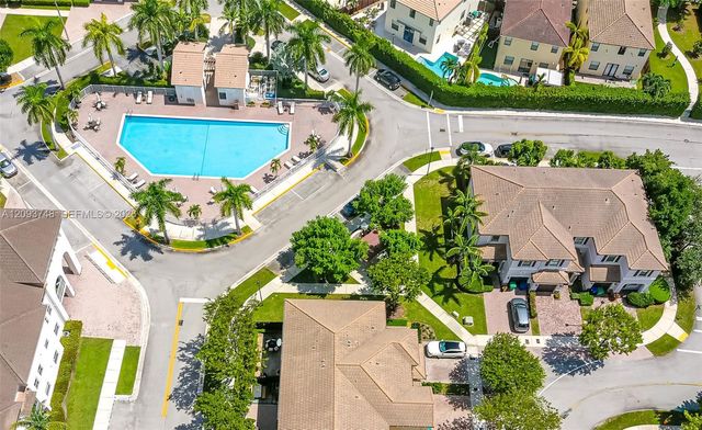 8815 NW 116th Court, Doral, FL 33178