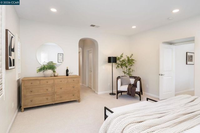 5045 Campion Dr, San Ramon, CA 94582