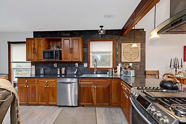 6104 Windsor Drive, Columbus, GA 31909