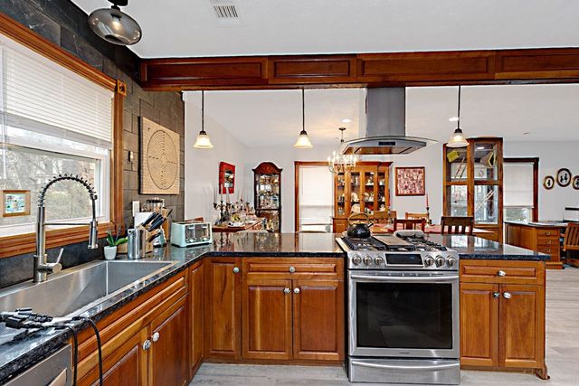 6104 Windsor Drive, Columbus, GA 31909