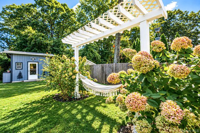 27 Wagner Drive, Coram, NY 11727