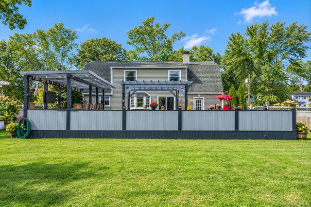 27 Wagner Drive, Coram, NY 11727