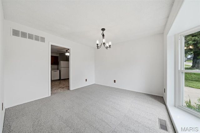 1737 Rosearbor Drive, St Louis, MO 63146