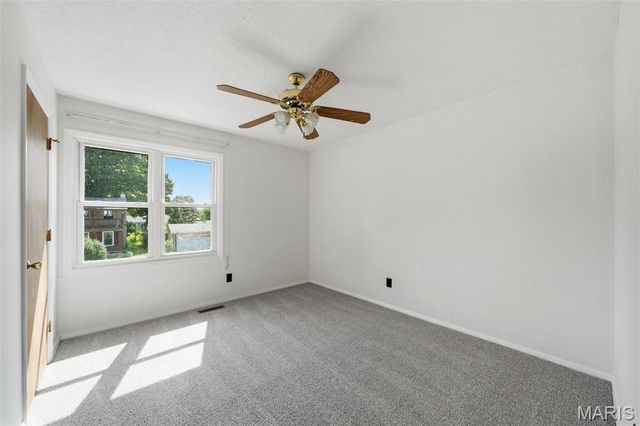 1737 Rosearbor Drive, St Louis, MO 63146