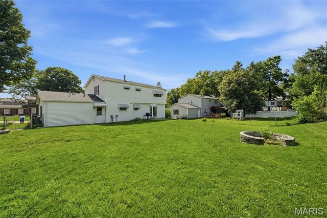 1737 Rosearbor Drive, St Louis, MO 63146